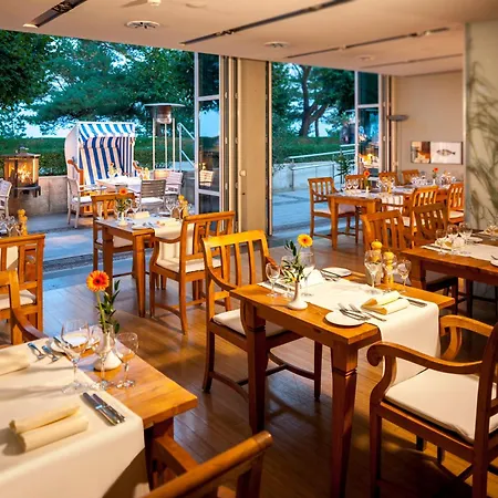 Dorint Strandhotel Binz/ruegen 4* בינץ