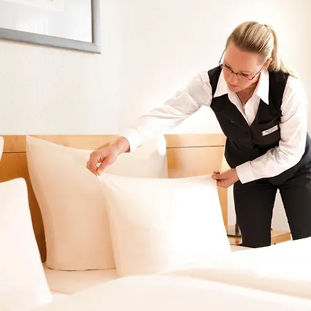 Dorint Strandhotel Binz/ruegen מלון בינץ